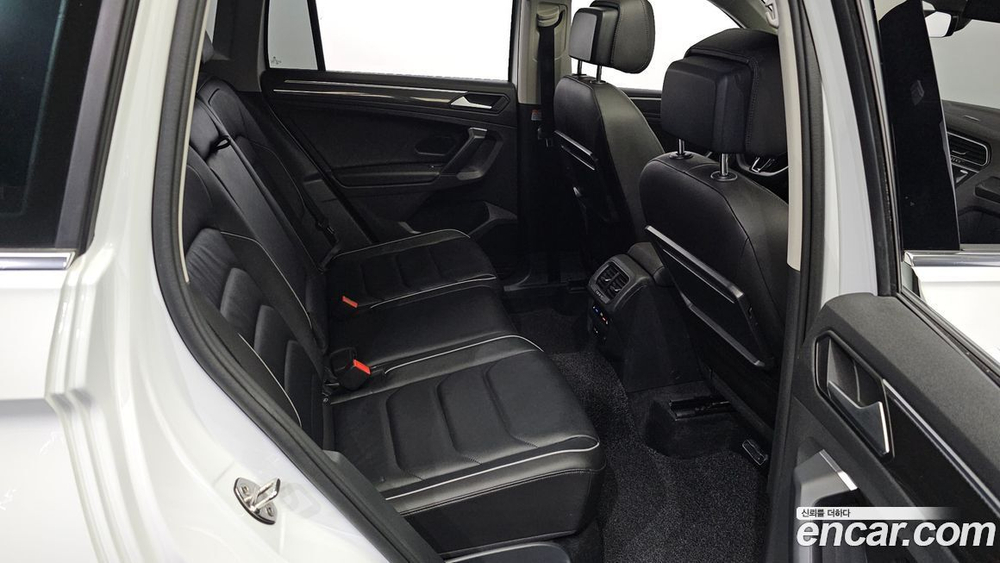 Volkswagen Tiguan 2 Generation 2.0 TDI Prestige (09.2020)