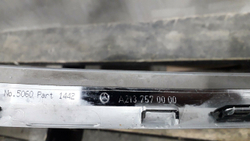 Молдинг крышки багажника Mercedes E-Class (W213) 16-21 Б/У Оригинал A2137570000