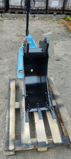 Ковш John Deere 325 шириной 350 мм 0,1 м3