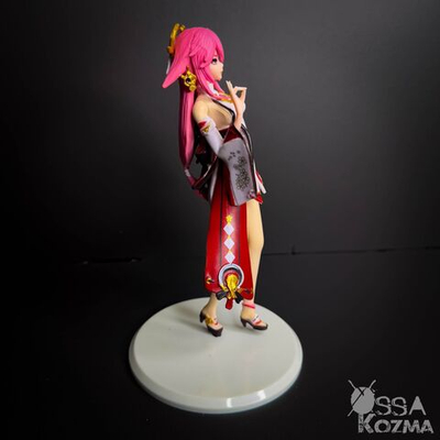 Фигурка Яэ Мико