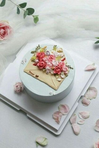 Торт женский №310 (ВК)