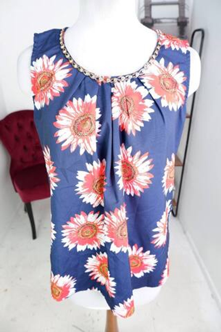 Топ с красивым принтом, маркировка L, визуально на 48 размер