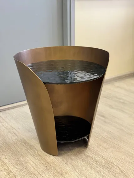 Журнальный столик Cone Ø50х52 см