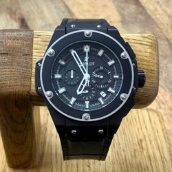 Часы Hublot