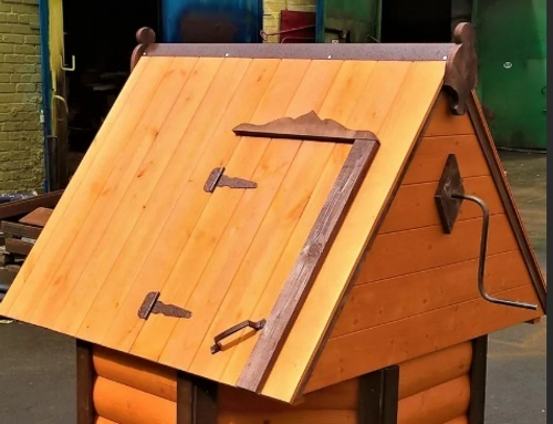 Домик для колодца большой