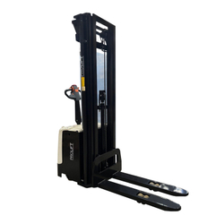 Самоходный электроштабелер PROLIFT M2 SDR 1656 со свободным подъемом