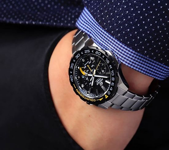 Наручные часы Casio Edifice EFS-S550DB-1AVUEF