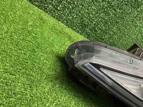 Фара левая Hyundai Elantra 6 AD (2018-2020) LED