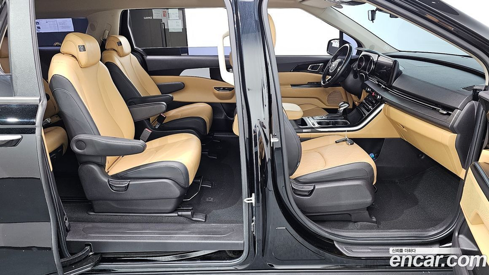 Kia Carnival (Sedona) 4 Generation 9-и местный Prestige (02.2021)