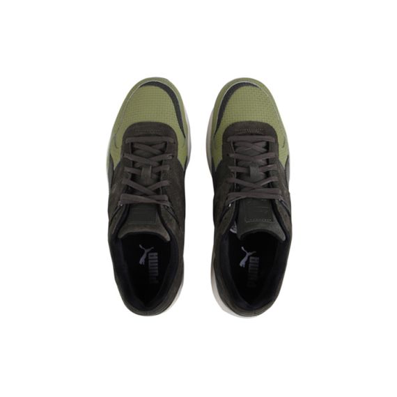 ПУМА, бегущая по Низкому верху Юнисекса