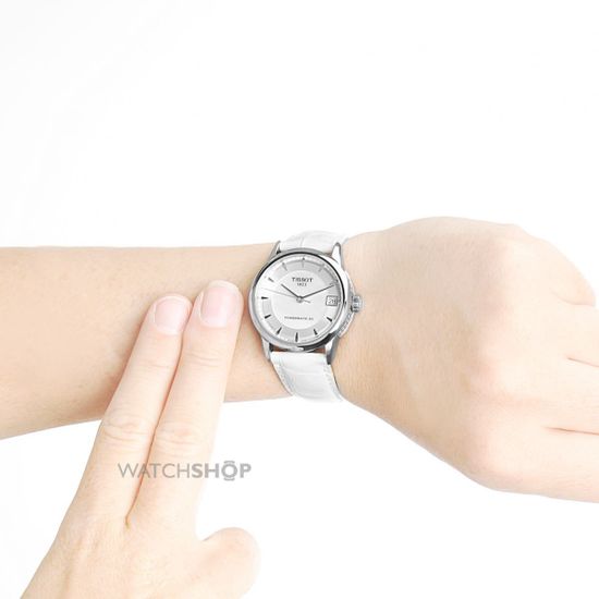 Женские часы Tissot T-Classic Luxury T086.207.16.111.00