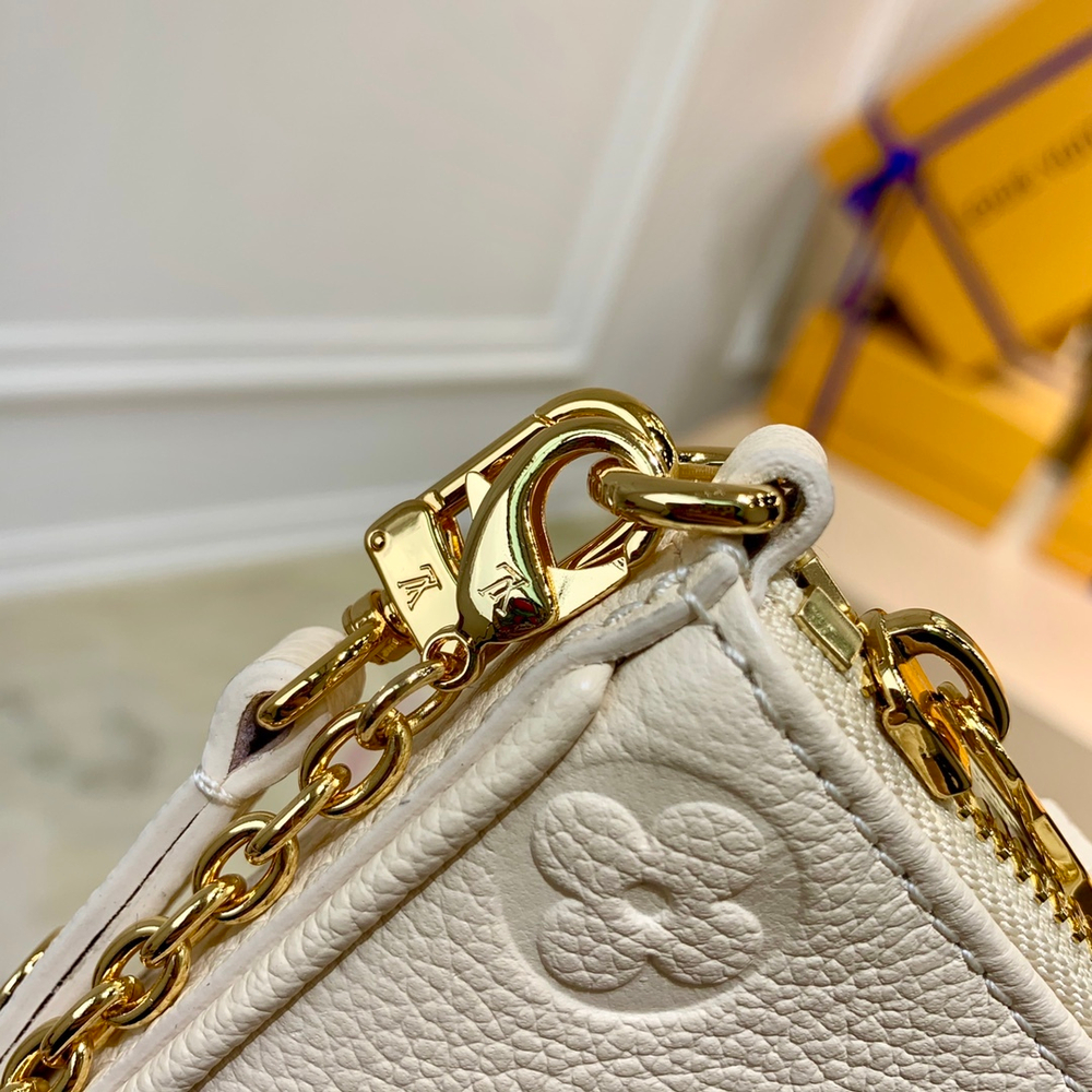 Louis Vuitton Easy Pouch On Strap