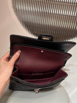 Chanel 2.55 24 cm