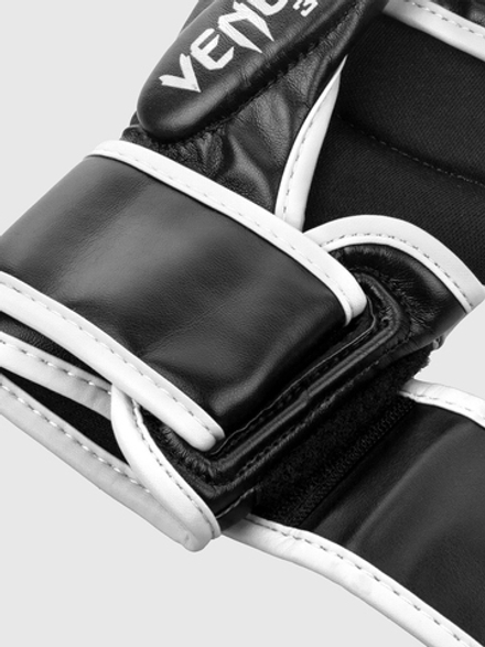 Перчатки ММА Venum Challenger 3.0 Black/White