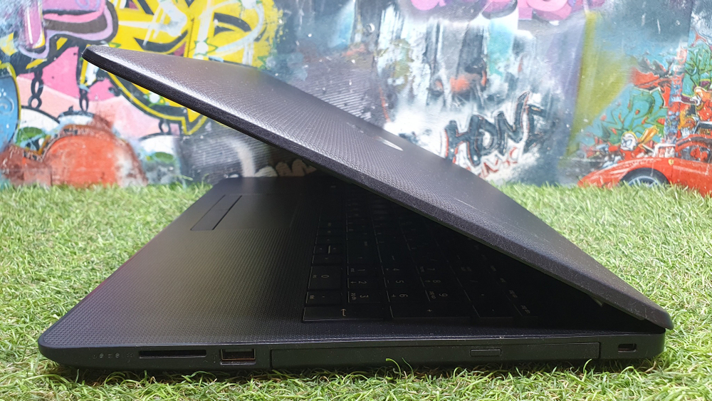 Ноутбук HP i3-5/4Gb