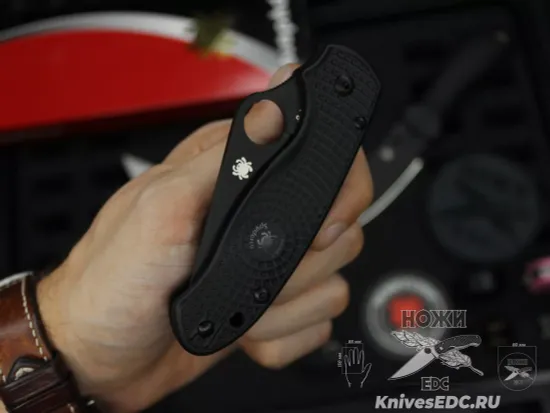 Нож складной Spyderco Lightweight Para 3 223PBBK c клинком из стали CTS-BD1, рукоять FRN