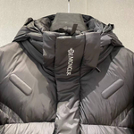 Пуховик Moncler