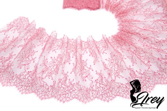 01-11 Кружево шантильи 23 см, серебристый пион/розовый