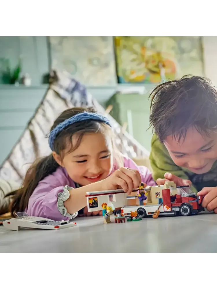 Конструктор LEGO Сity 60454 Фургон для отдыха и путешествий