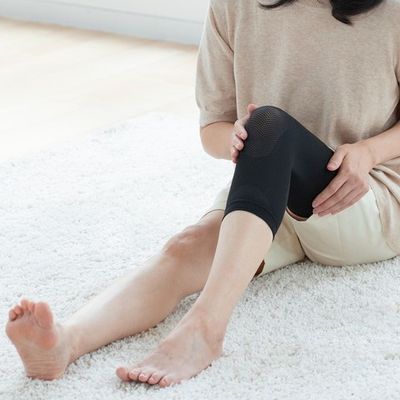 Суппорт для колена PHITEN METAX легкой степени фиксации, ультратонкий