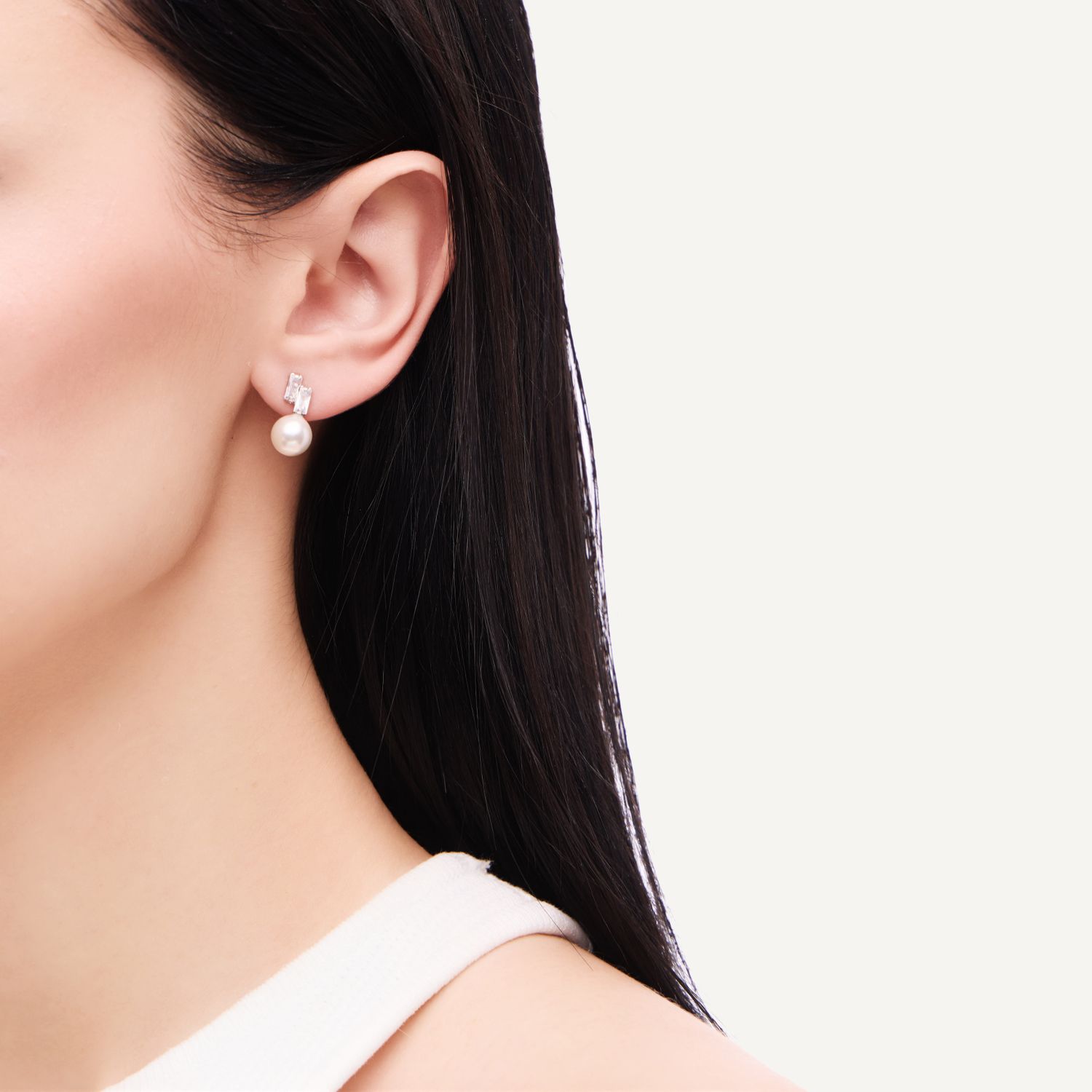 Серьги Serenity Glow Studs - Silver