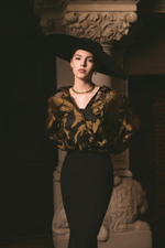 БЛУЗА ИЗ ЧЕРНОЙ ОРГАНЗЫ С ВЫШИВКОЙ