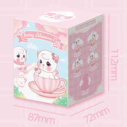 Коллекционные фигурки "Cherry Blossom Cat"