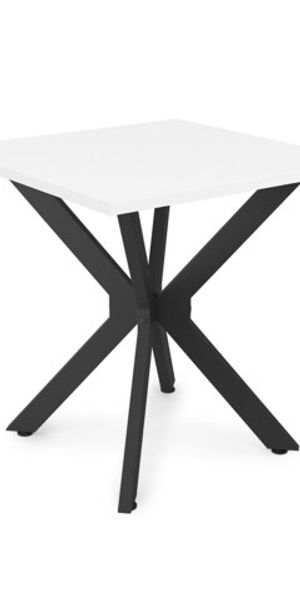 Обеденные столы