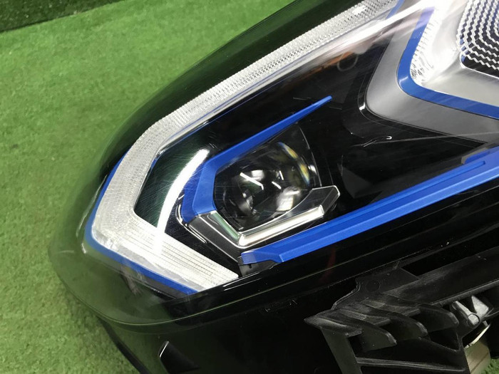 Фара правая BMW 3er G20 (2022-н.в.) LED В сборе