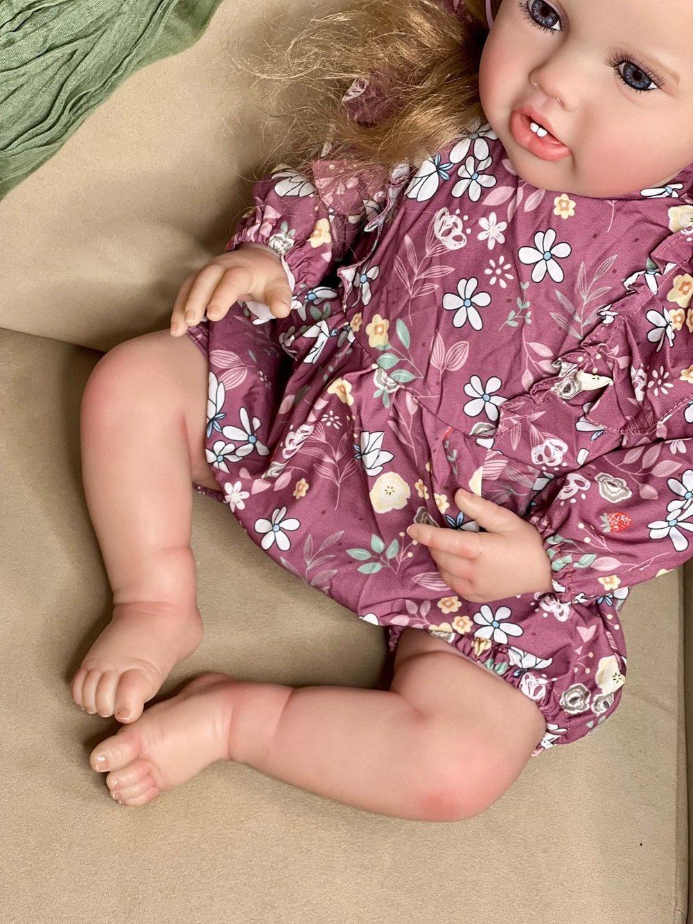 Кукла Реборн мягконабивная 60см в пакете (FA-599)