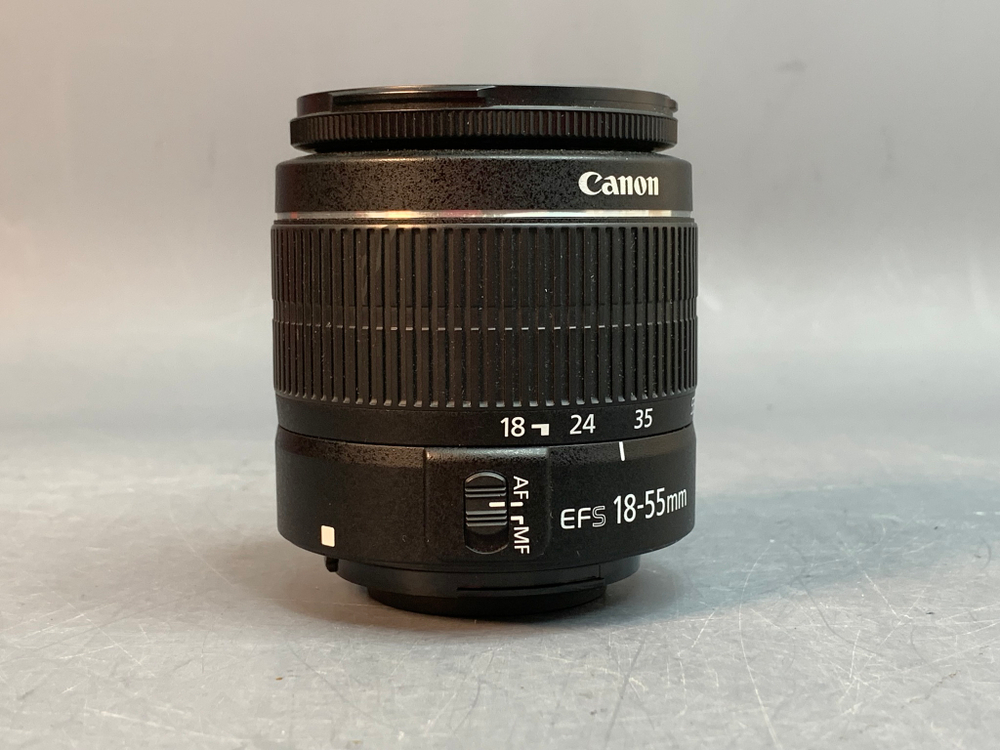 Canon 1100D kit 18-55mm 3.5-5.6 III 2.759 кадров