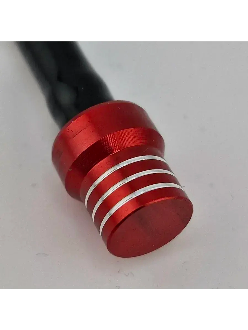 Клапан крышки бензобака