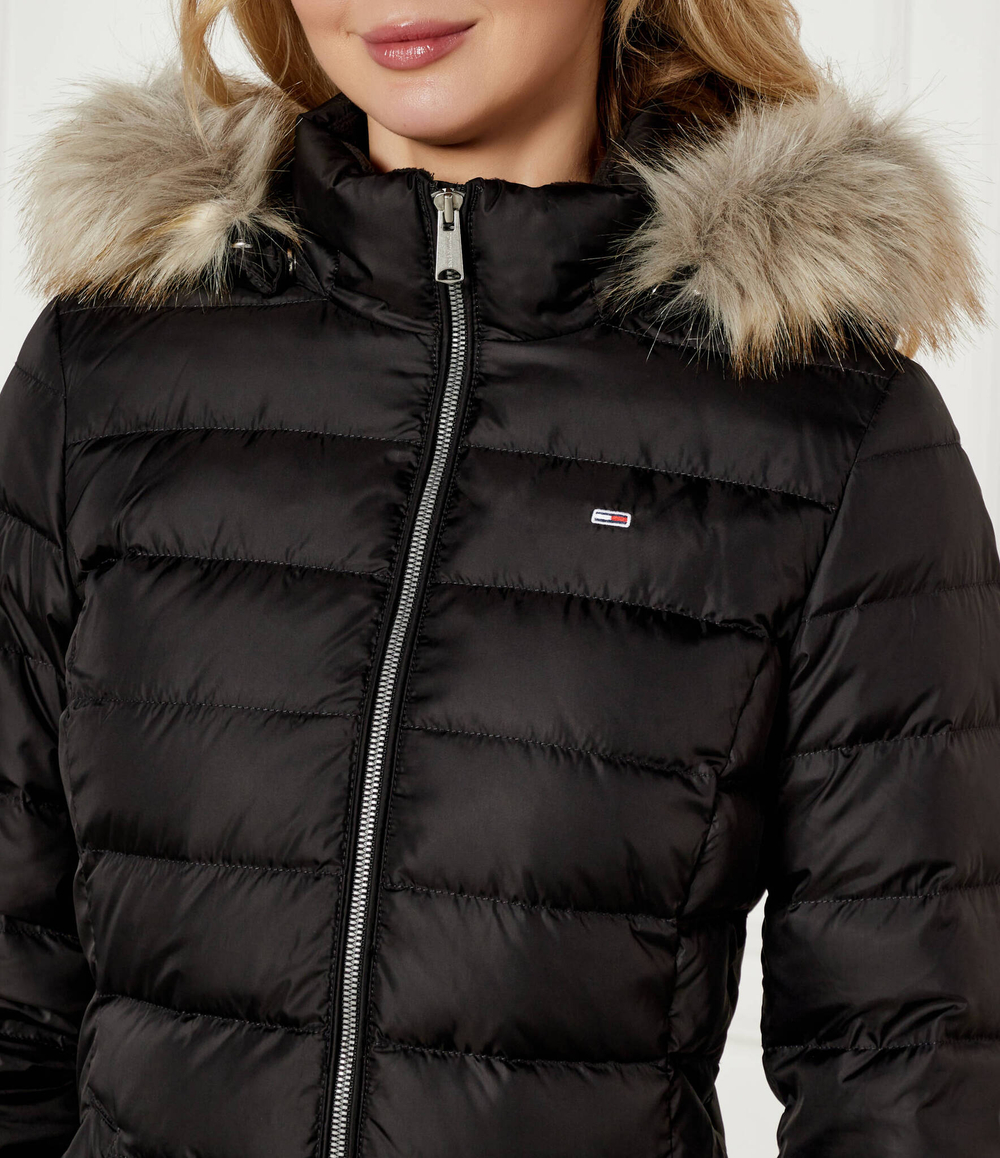 Пуховая куртка Tommy Jeans - черный(DW0DW18864)
