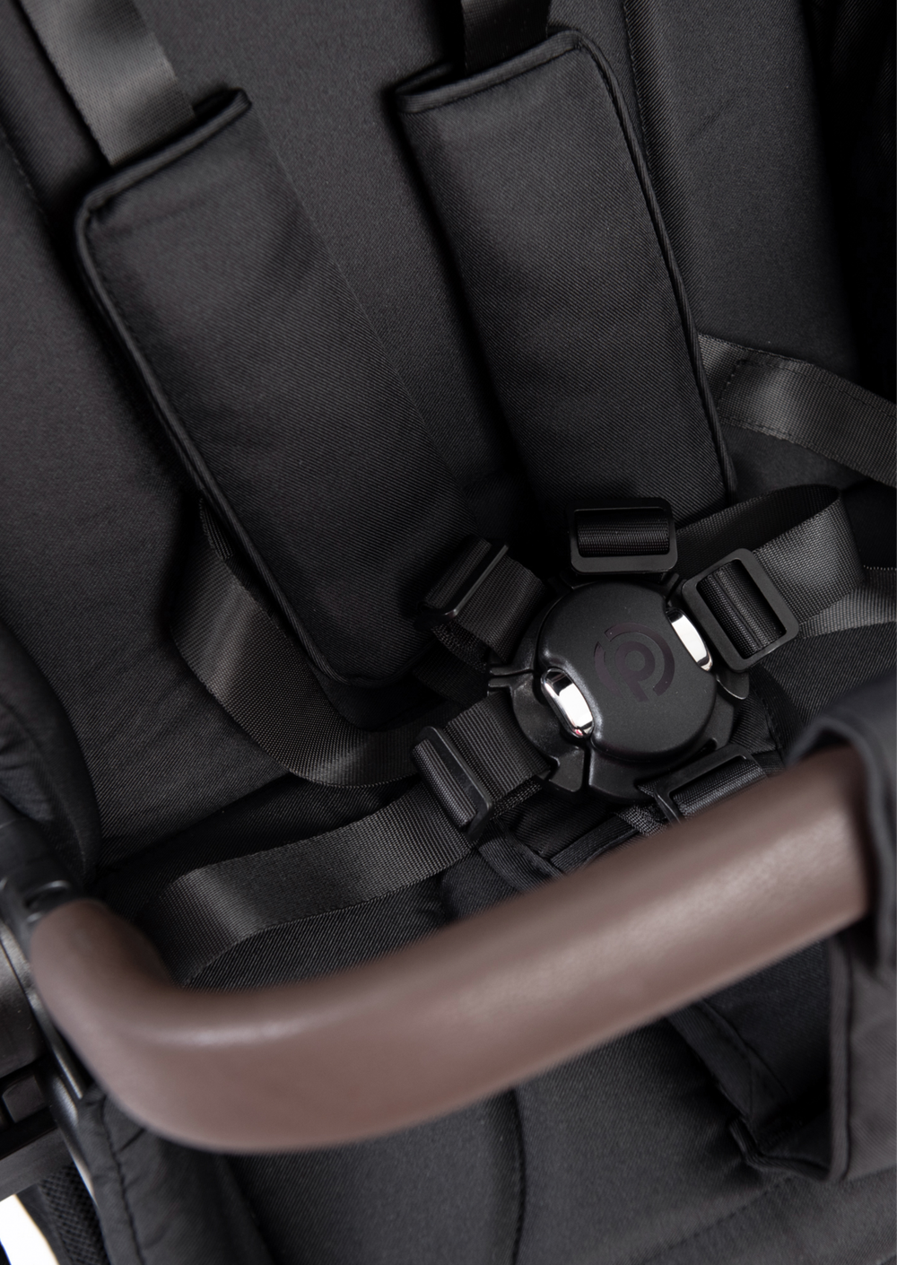 Peppy Коляска детская Monaco thermo 2 в 1 Black (черный), рама серо-коричневая