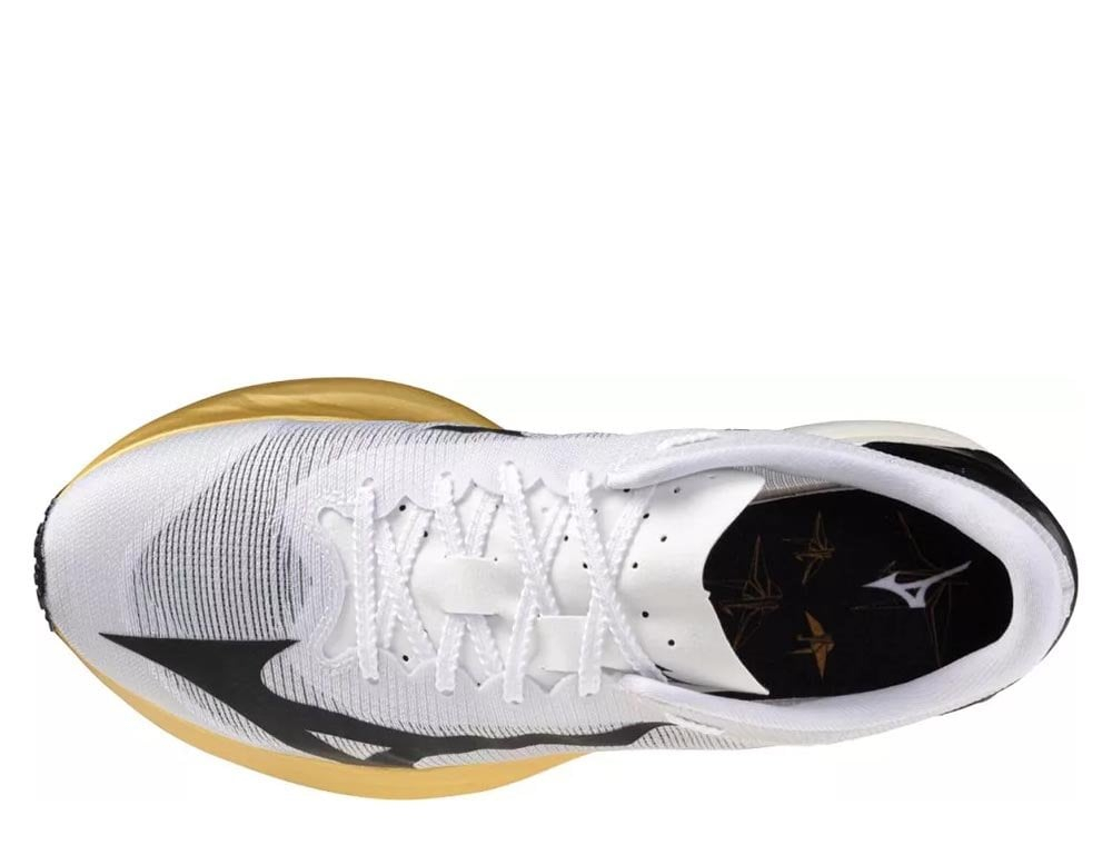 Кроссовки для бега мужские Mizuno Hyperwarp Pro U Белые-Золотые