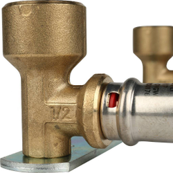 Настенный комплект для смесителя 1/2"x16