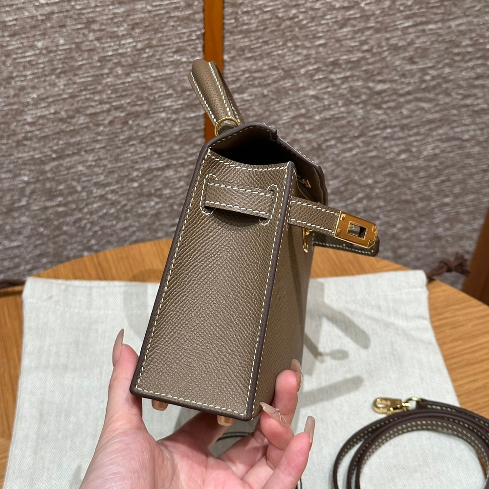 Hermes Kelly 19