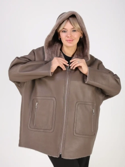 Дубленка зимняя натуральная с капюшоном оверсайз