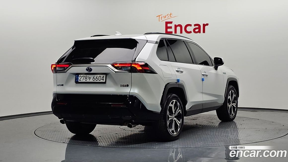 Toyota RAV4 5 Generation 2.5 4WD PHEV XSE (04.2023)