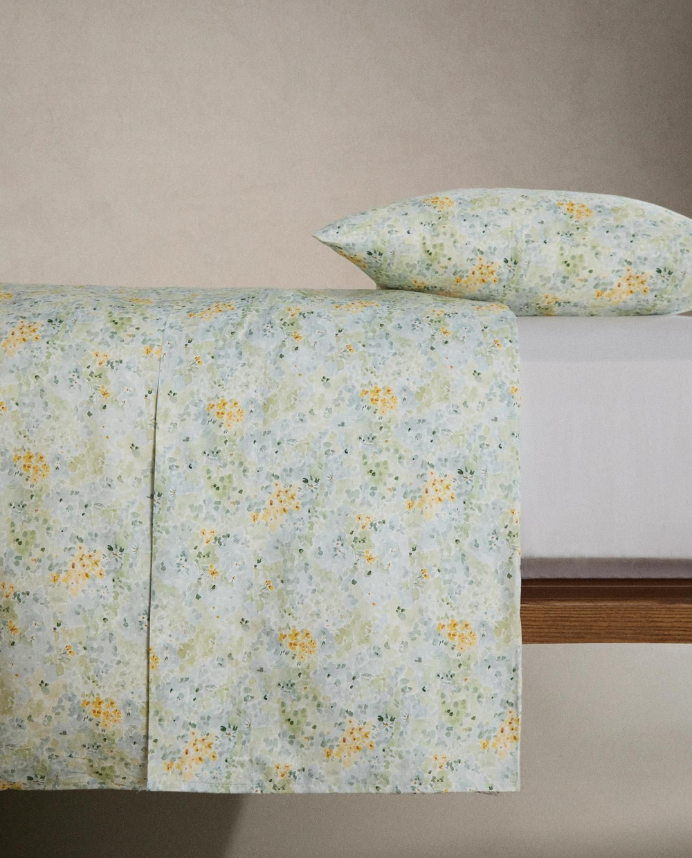 Zara Home - Простыня с изображением цветов, зеленый, 290x280 см