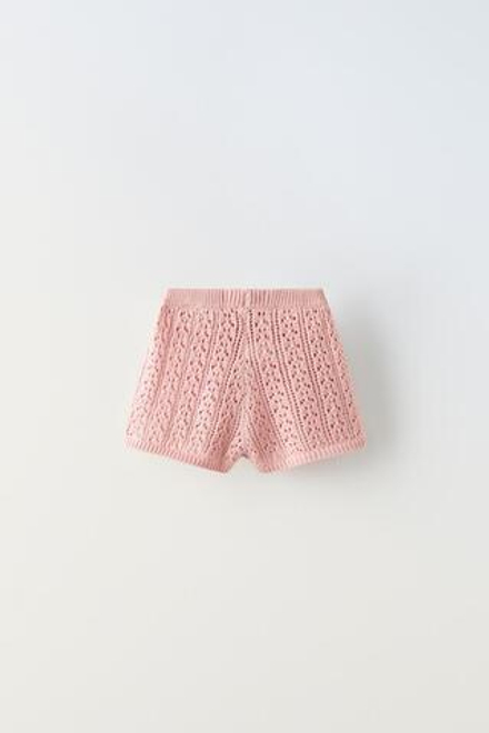 ZARA ШОРТЫ С КРУЖЕВОМ, СВЯЗАННЫМ КРЮЧКОМ, РОЗОВЫЙ