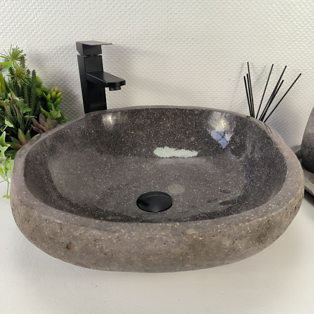 Раковина из речного камня RS-64859 48*45*15 0856