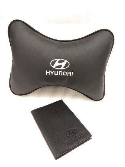 Подарочный набор автомобилисту "На каждый день" (подушка "косточка" + обложка для автодокументов)