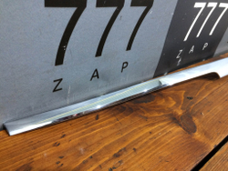 Накладка крышки багажника Mercedes GLS (X167) 19-нв Б/У Оригинал A1677430100