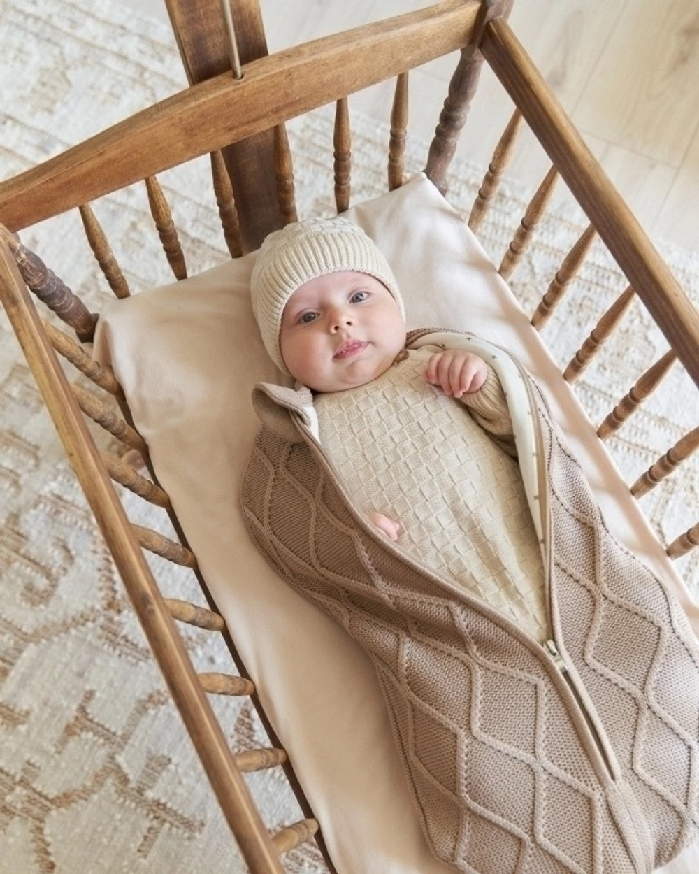 Кокон детский Oliver Loomknits Капучино