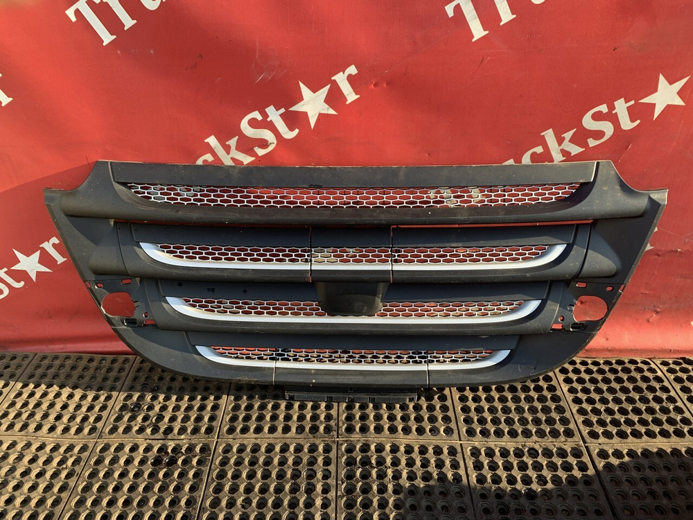 Решетка радиатора 2021г