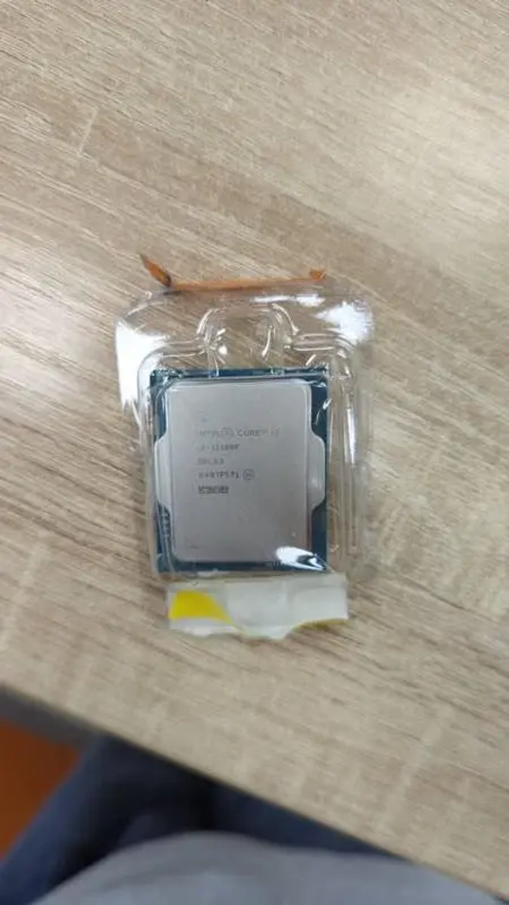 Процессор Intel Core i3-12100F (ОЕМ) DDR4, DDR5-4800 МГц, TDP 89 Вт