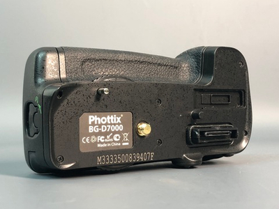 Phottix BG-D7000