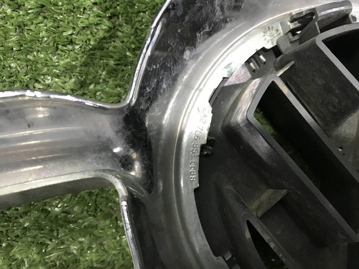 Накладка решетки радиатора VW Touareg 1 (06-10)