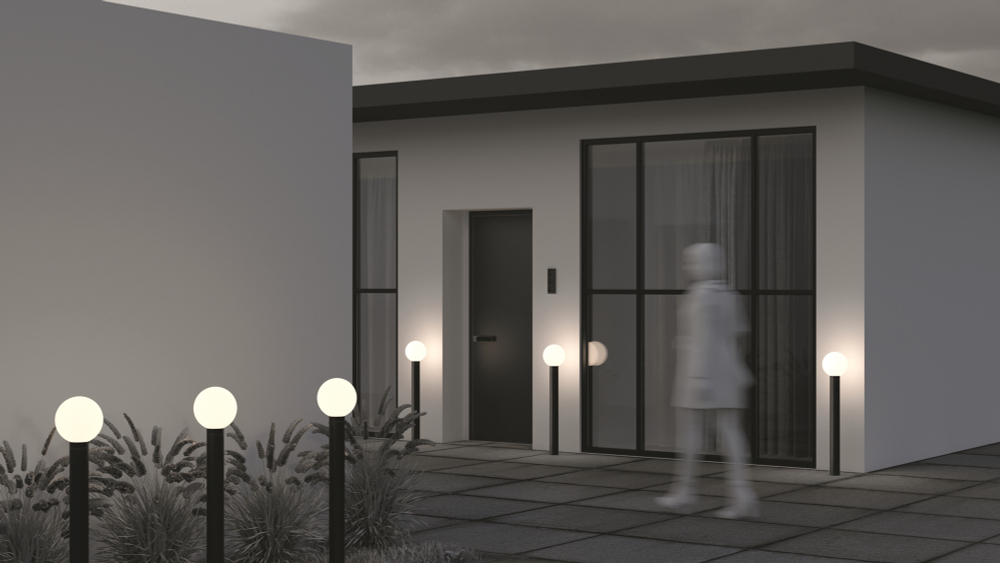 Ландшафтный светильник Maytoni Bold O598FL-01B